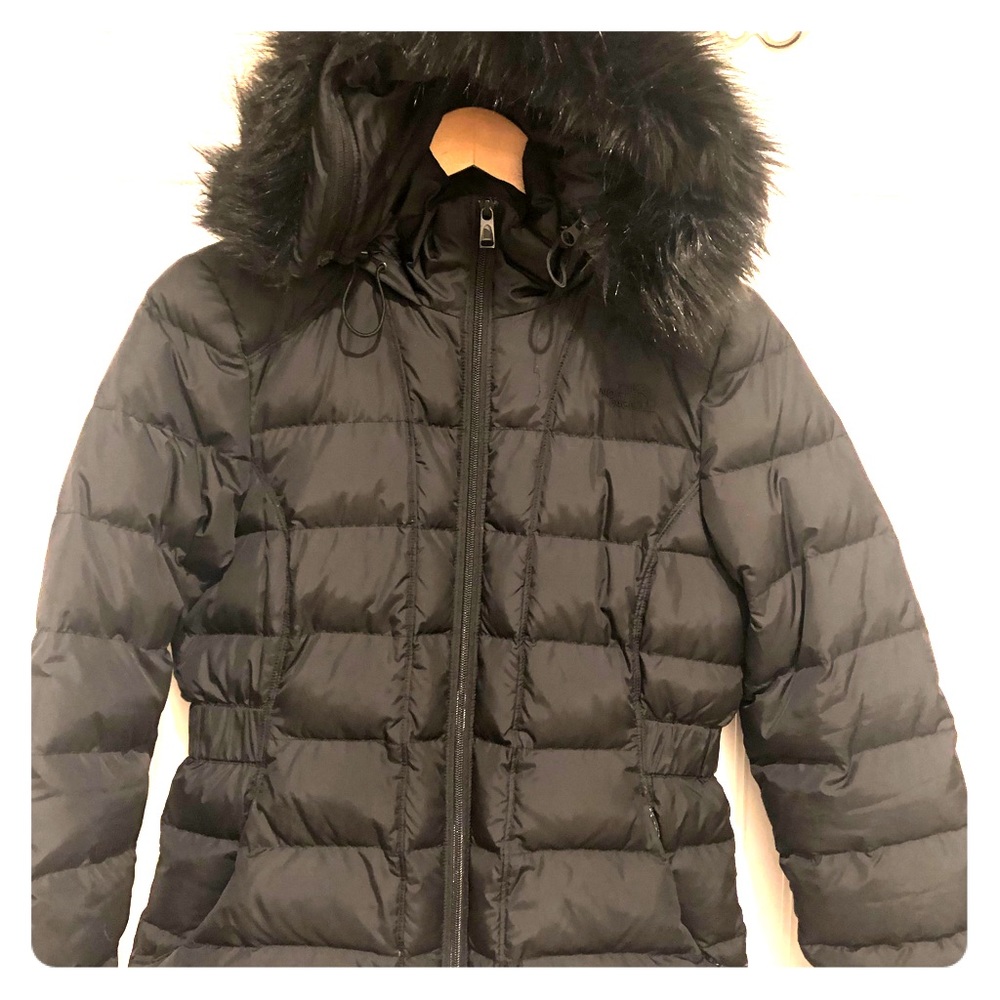 Woman’s North Face Jacket